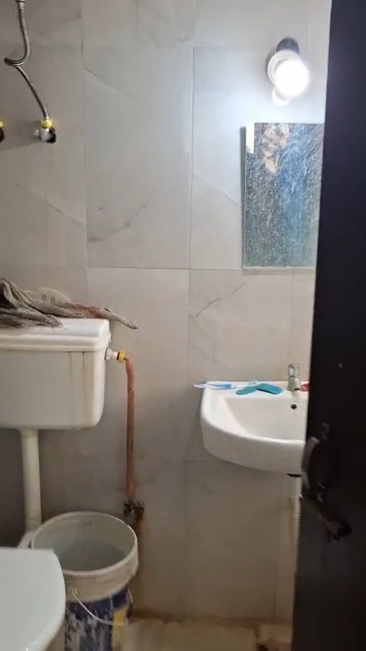 Bathroom, avalon-gardens 1 Bedroom 750 Sq.Ft. Apartment In Alwar Bypass Road Bhiwadi 9327124