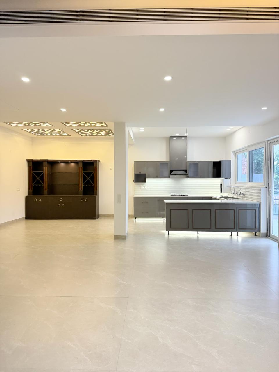 4 BHK Apartment For Sale in Chandigarh Housing Board 