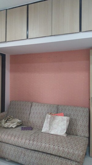 Bedroom in 2 BHK Penthouse at Malad West – for Rent