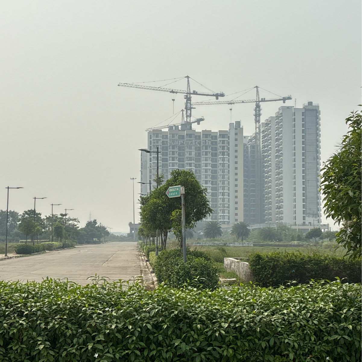 Plot For Sale in Supertech Golf Country Plots