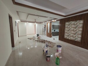 Living Room in 4 BHK Builder Floor at Green Fields Colony – for Sale
