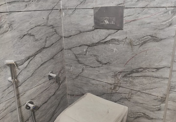 Bathroom in 4 BHK Builder Floor at Green Fields Colony – for Sale