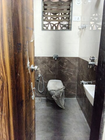 Bathroom in 1 BHK Apartment at Dream Arihant Oasis, Ghatkopar East – for Rent