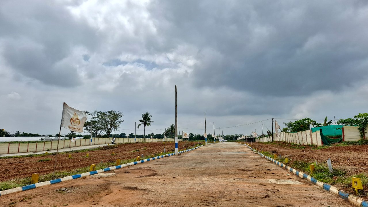 Plot For Sale in Chandapura