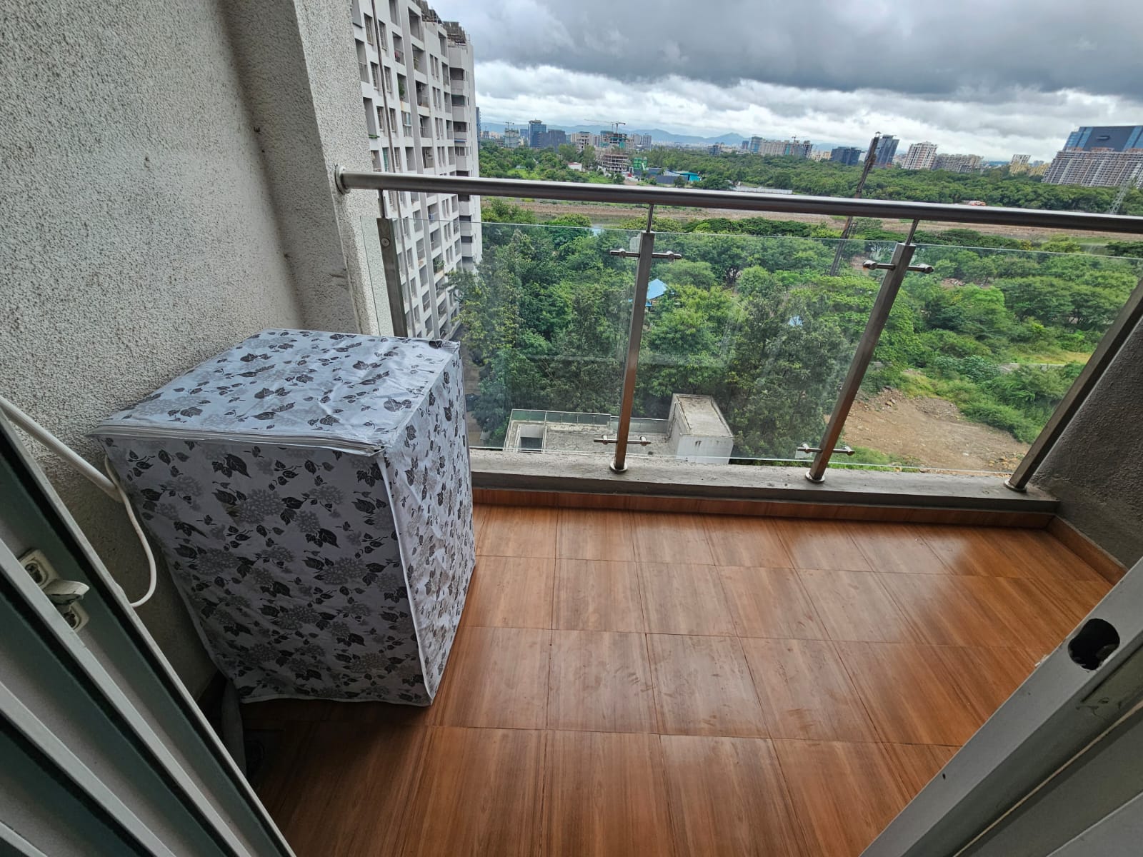 Studio  310 Sq.Ft. Apartment in DLF Bella Greens