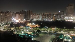 Swimming Pool in 2 BHK Apartment at Sethi Max Royal, Sector 76 – for Rent