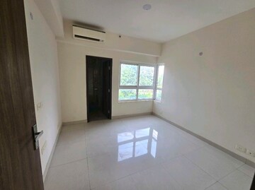 Room in 3 BHK Apartment at Adani M2K Oyster Grande, Sector 102 – for Sale