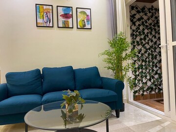 Living Room in 4 BHK Builder Floor at Lake Gardens – for Sale