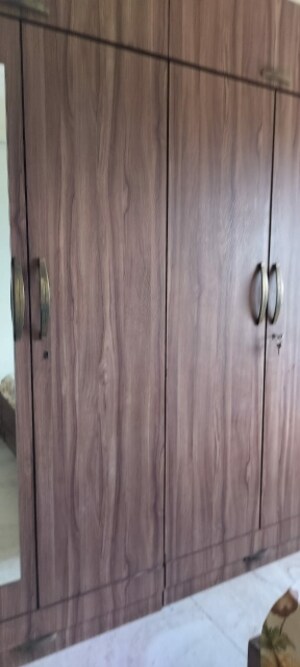 Furnished Amenities in 2 BHK Apartment at Powai Cosmopolitan CHS, Powai – for Rent