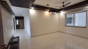 Room in 3 BHK Apartment at Jayabheri The Summit, Narsingi – for Rent