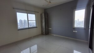 Room in 3 BHK Apartment at Jayabheri The Summit, Narsingi – for Rent