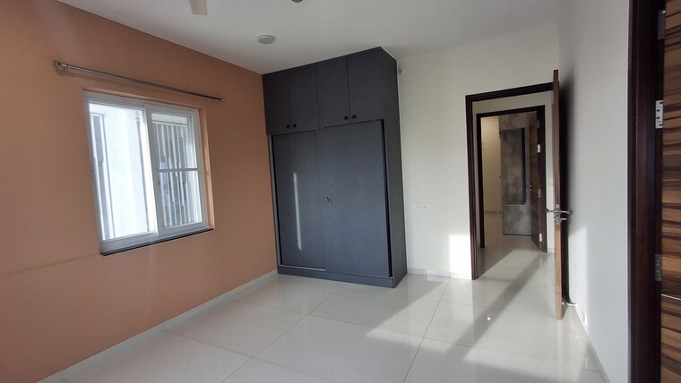 Room, jayabheri-the-summit 3 Bedroom 1860 Sq.Ft. Apartment In Narsingi Hyderabad 9327549