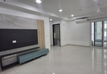 Room in 3 BHK Apartment at Jayabheri The Summit, Narsingi – for Rent