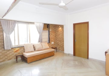 2.5 BHK Apartment For Sale in Gaur Yamuna City Gaur Suites, Gaur Yamuna City