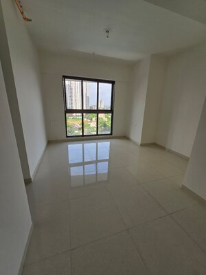 Room in 3 BHK Apartment at Runwal Eirene, Balkum Pada – for Sale