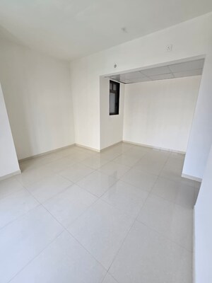 Room in 3 BHK Apartment at Runwal Eirene, Balkum Pada – for Sale