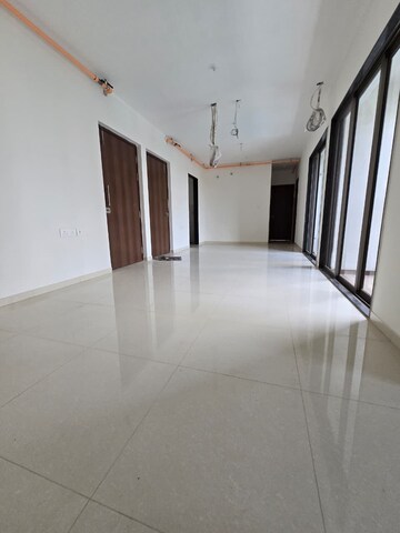Room in 3 BHK Apartment at Runwal Eirene, Balkum Pada – for Sale