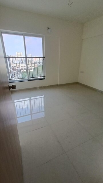 Room in 2 BHK Apartment at VTP HiLife, Wakad – for Rent