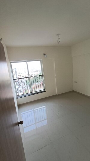 Room in 2 BHK Apartment at VTP HiLife, Wakad – for Rent