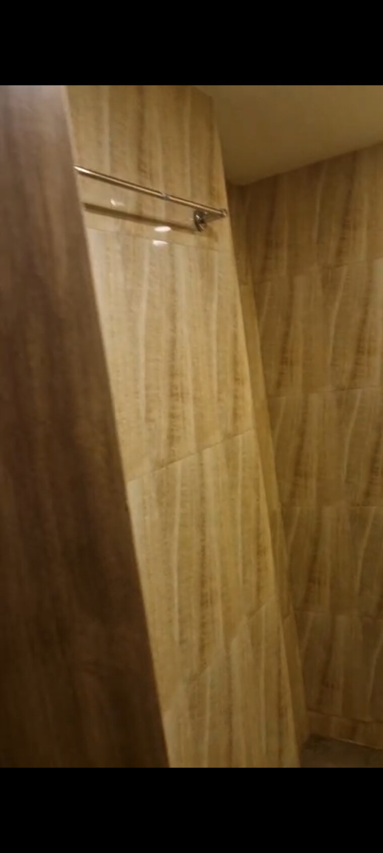 Bathroom, lodha-sterling 3 Bedroom 1350 Sq.Ft. Apartment In Kolshet Road Thane 9327664