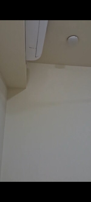 Room in 3 BHK Apartment at Lodha Sterling, Kolshet Road – for Rent