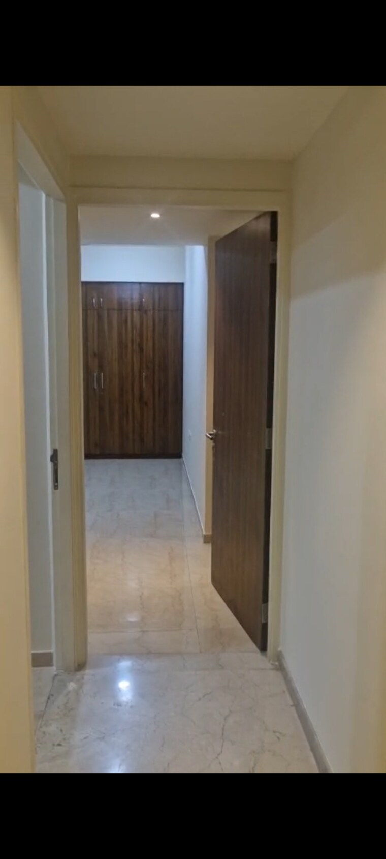 Room, lodha-sterling 3 Bedroom 1350 Sq.Ft. Apartment In Kolshet Road Thane 9327664