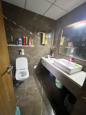 Attached Bathroom in 4 BHK Apartment at Banashankari – for Sale