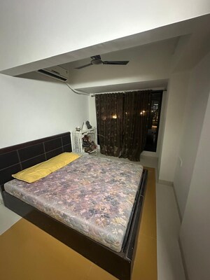 Bedroom in 3 BHK Builder Floor at Andheri West – for Sale