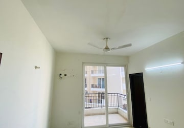 Room in 3 BHK Apartment at Ambika Florence Park, North Mullanpur – for Sale