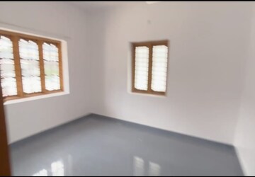 Room in 4 BHK Independent House at Kuttoor – for Sale