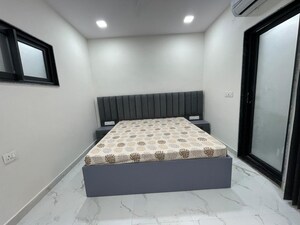 Bedroom in 1 BHK Builder Floor at Sushant Tower, Sector 56 – for Rent