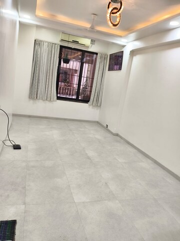 2 BHK Apartment For Rent in Bandra West