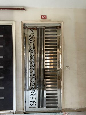  2 BHK Apartment at Gaur Yamuna City 16th Park View, Gaur Yamuna City – for Rent