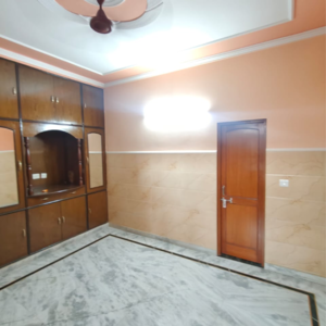 Bedroom in 2.5 BHK Villa at Sector 21 – for Rent
