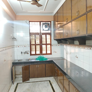 Kitchen in 2.5 BHK Villa at Sector 21 – for Rent