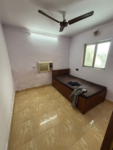 Bedroom in 2 BHK Apartment at Bandra West – for Rent