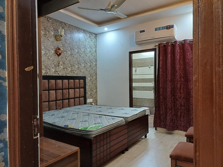 Bedroom, aura-homes 3 Bedroom 1800 Sq.Ft. Apartment In Patiala Road Zirakpur 9328235