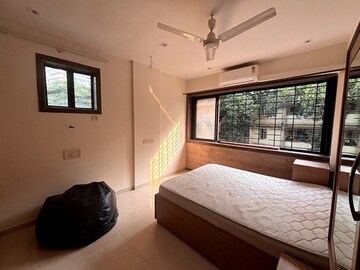 Bedroom in 2 BHK Apartment at Bandra West – for Rent