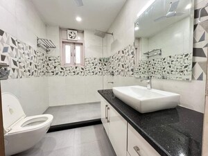 Bathroom in 4 BHK Apartment at Kailash Hills – for Rent