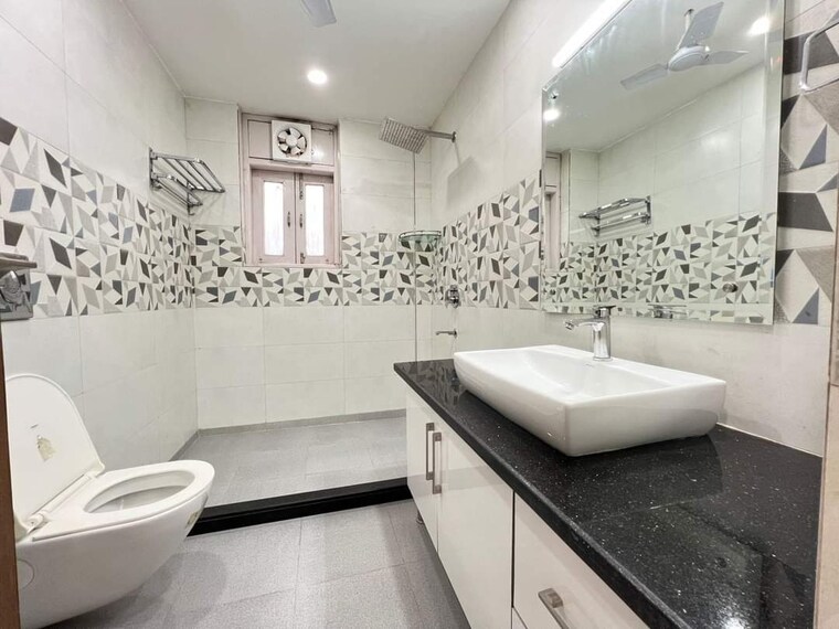 Bathroom, kailash hills 4 Bedroom 2700 Sq.Ft. Apartment In Kailash Hills Delhi 9328315