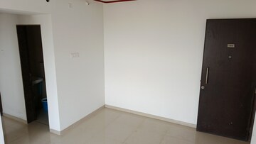 Room in 1 BHK Apartment at Raunak Delight, Owale – for Rent