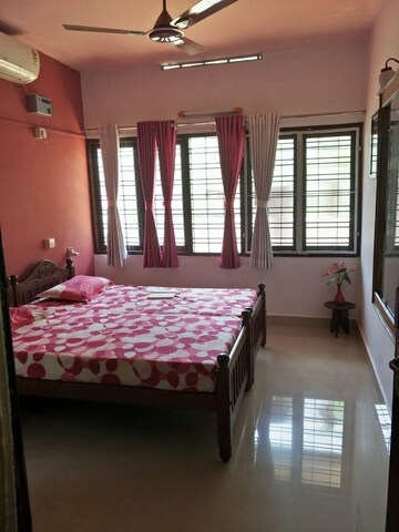Bedroom in 1 RK Apartment at Old Rajinder Nagar – for Rent