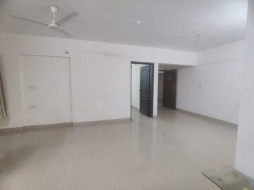 Room in 2 BHK Apartment at GK Rose County, Pimple Saudagar – for Rent