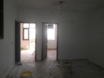 Room in 3 BHK Apartment at Chattarpur – for Sale