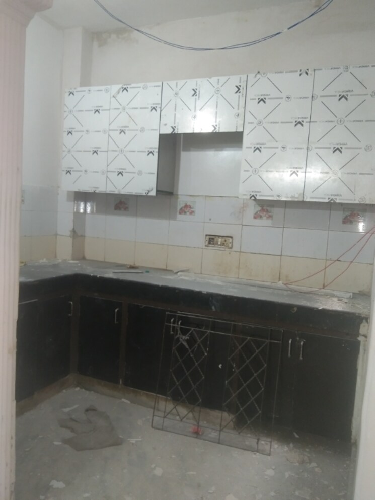 Kitchen, chattarpur 3 Bedroom 1000 Sq.Ft. Apartment In Chattarpur Delhi 9313650