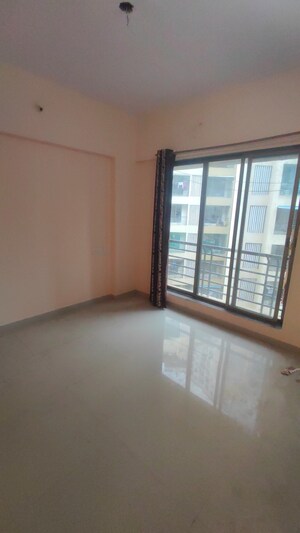 2 BHK Apartment For Rent in Om Mandar Avenue, Virar West
