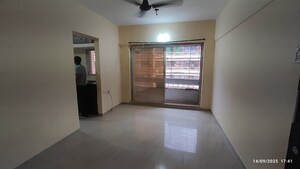 Room in 2 BHK Apartment at Om Mandar Avenue, Virar West – for Rent