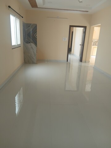 Furnished Amenities in 3 BHK Apartment at Manikonda – for Rent