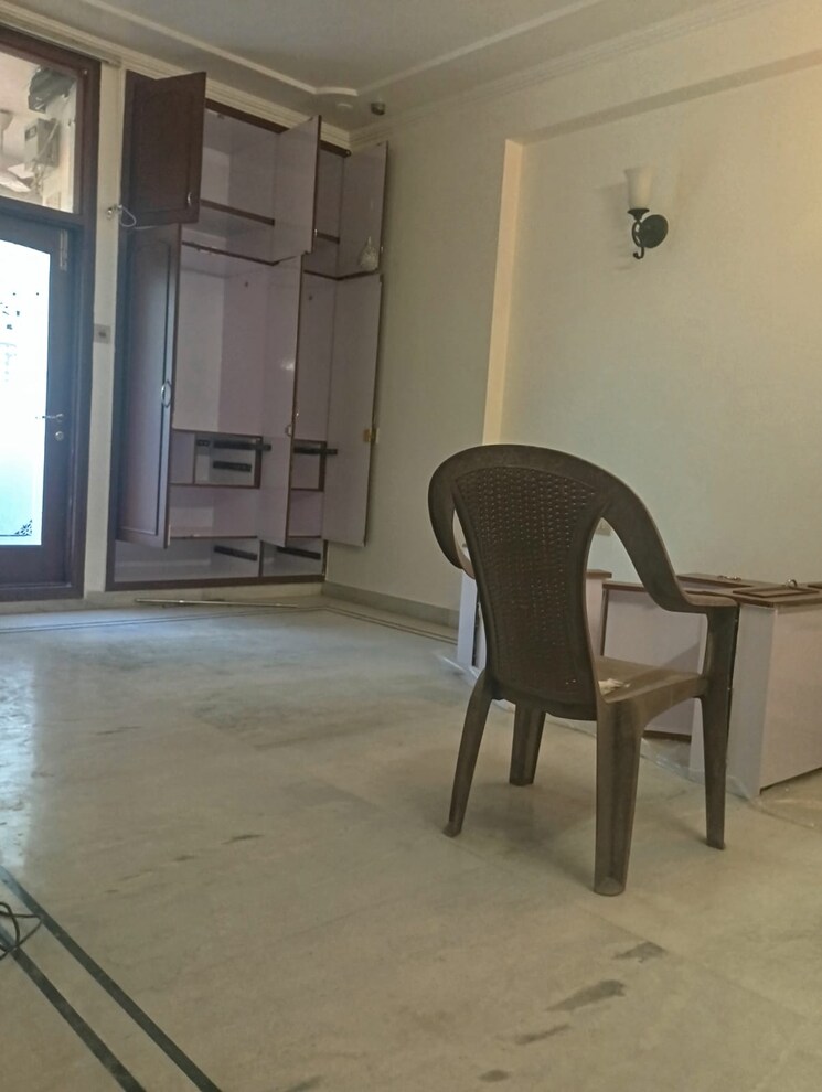 Other, shalimar-nest 3 Bedroom 230 Sq.Yd. Builder Floor In Vasant Kunj Delhi 9328677