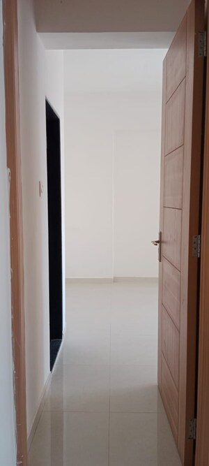 Room in 1 BHK Apartment at Lodha Panacea 1, Dombivli East – for Rent